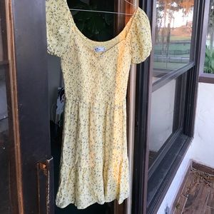 cute floral dress 🌼